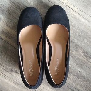 Black faux suede round toe wedges, Doris-21 Forever, size 8